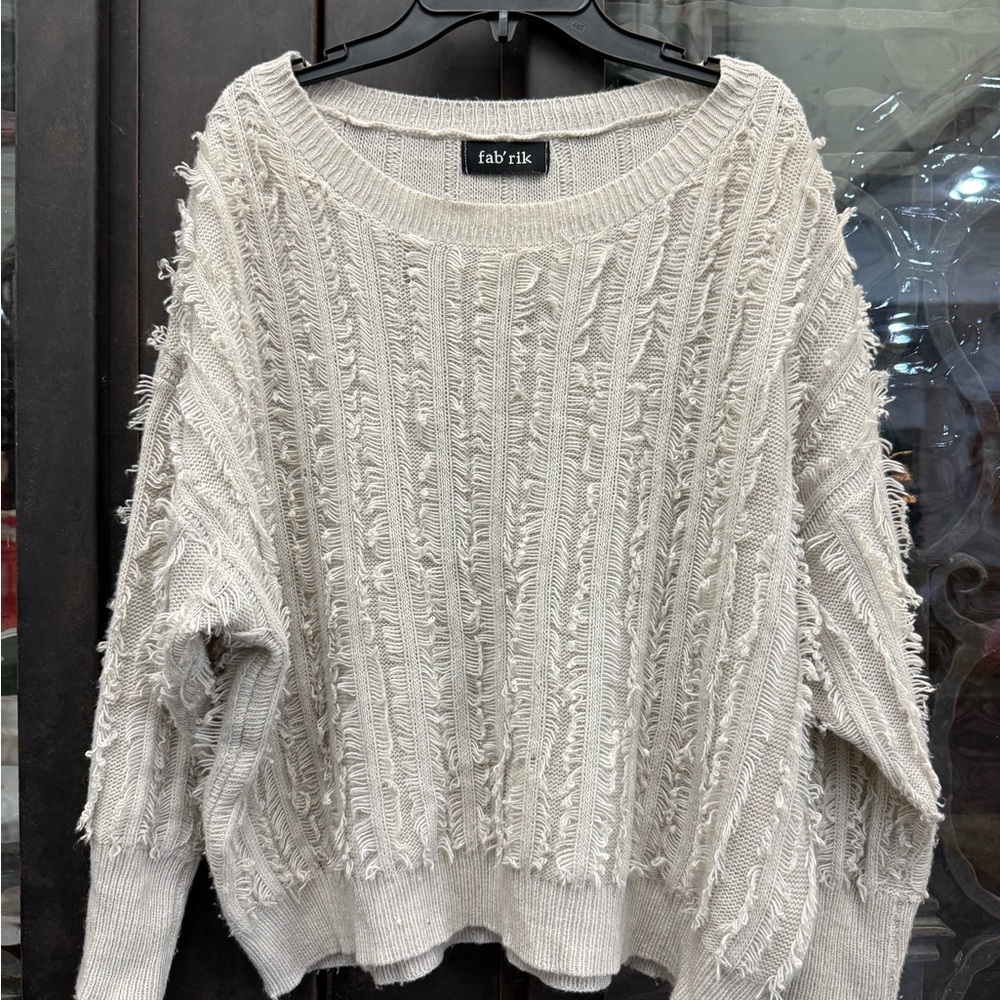 Fab'rik Women's Textured Cream Sweater